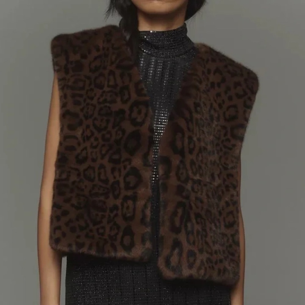 Leopard Print Faux Fur Vest